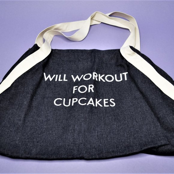 NWOT Private Party "Will Workout for Cupcakes" Denim Gym Bag - Picture 3 of 10